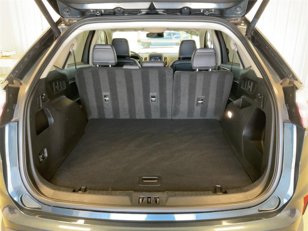 used 2024 Ford Edge car, priced at $28,995