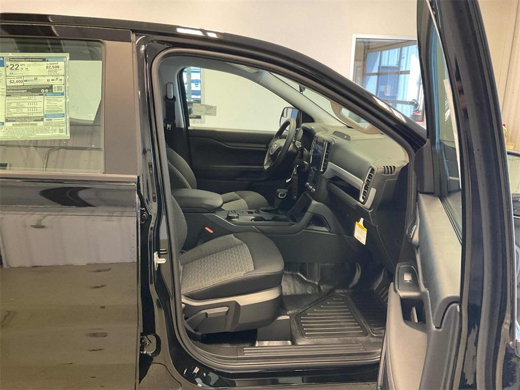 new 2025 Ford Ranger car, priced at $37,541