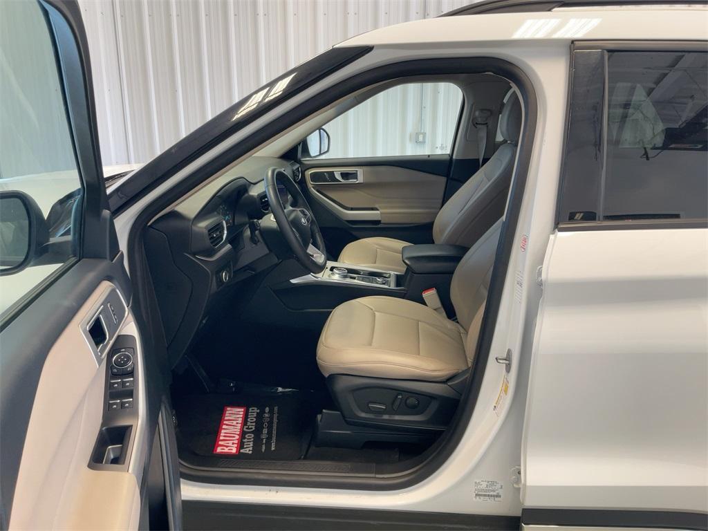used 2024 Ford Explorer car, priced at $33,995