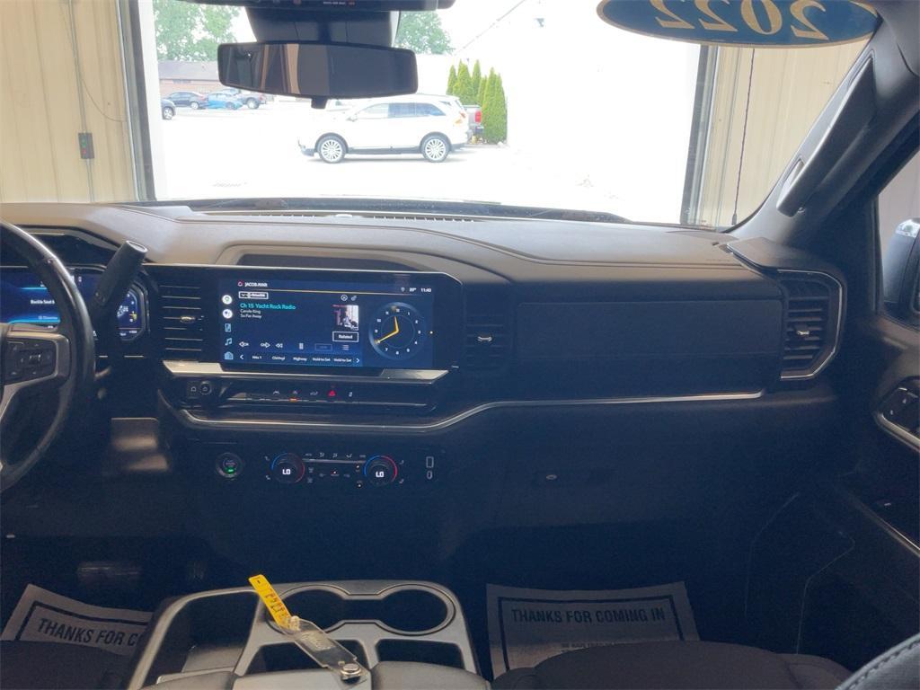 used 2022 Chevrolet Silverado 1500 car, priced at $33,752