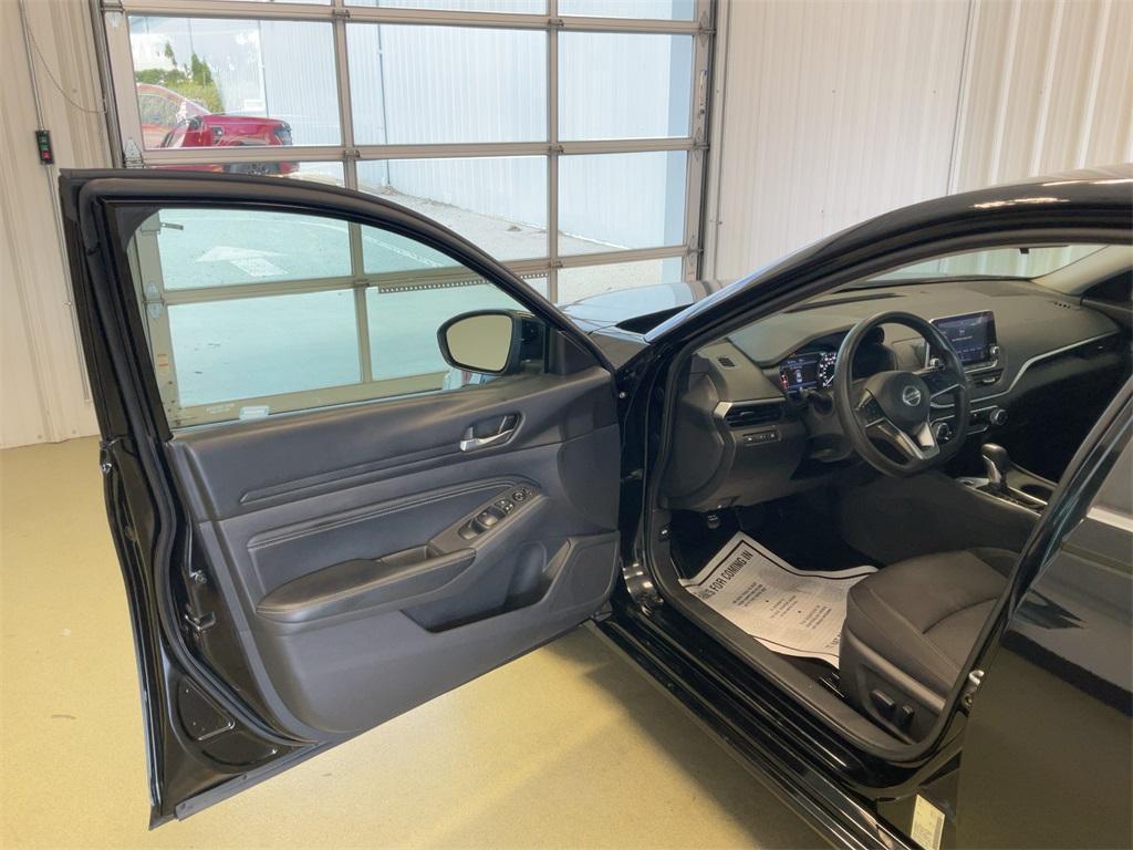 used 2019 Nissan Altima car, priced at $11,995