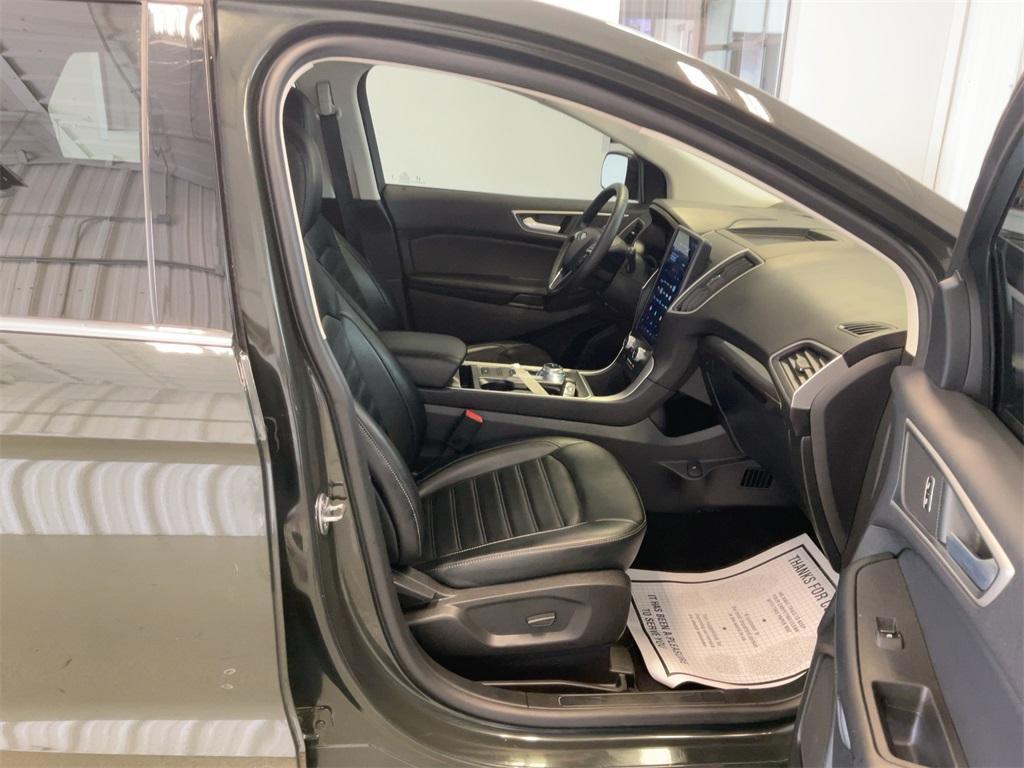 used 2023 Ford Edge car, priced at $26,995