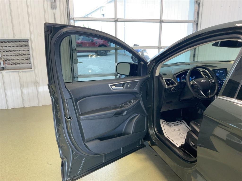 used 2023 Ford Edge car, priced at $26,995