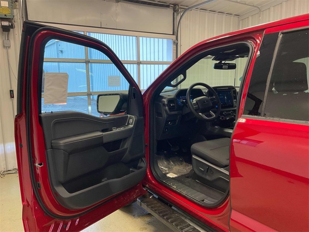 new 2025 Ford F-150 car, priced at $57,822