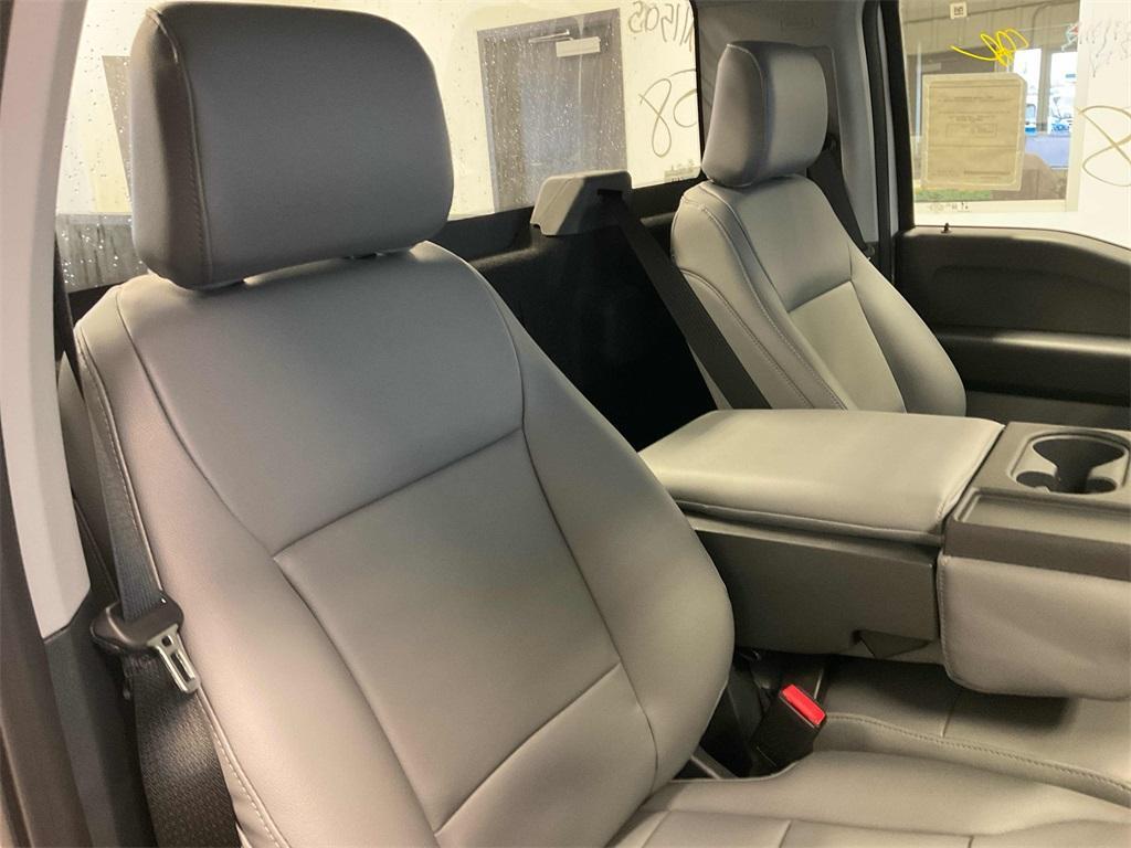 new 2025 Ford F-150 car, priced at $42,615