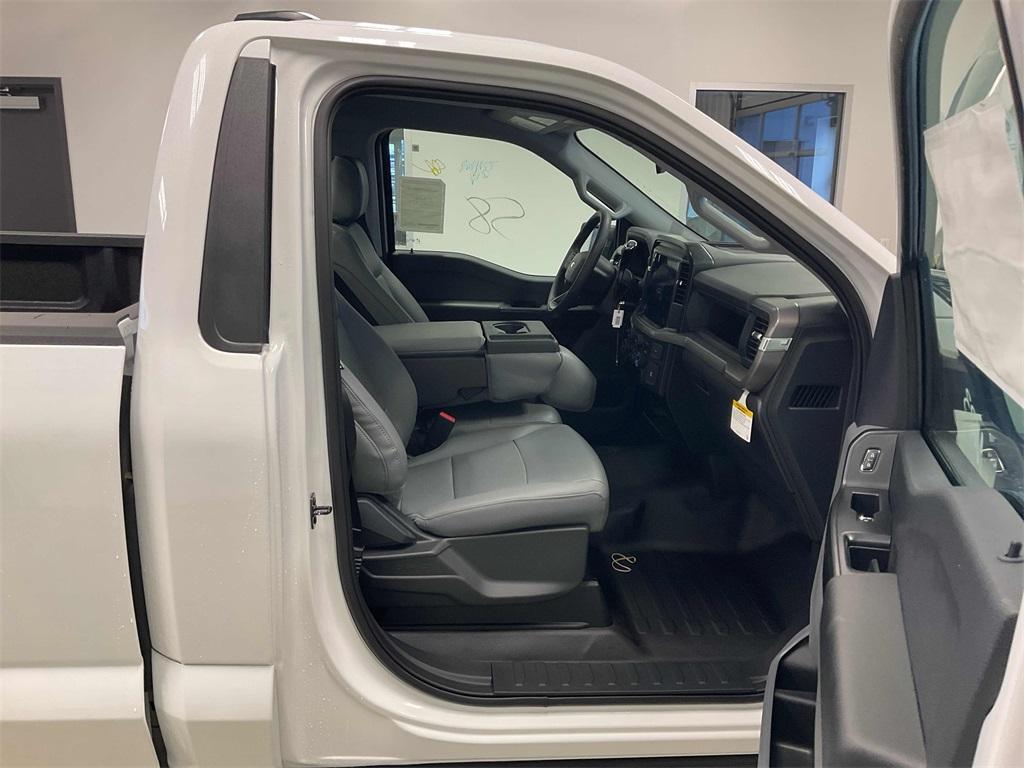 new 2025 Ford F-150 car, priced at $42,615