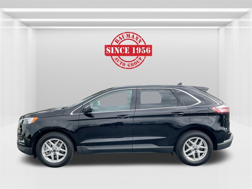 used 2024 Ford Edge car, priced at $25,900