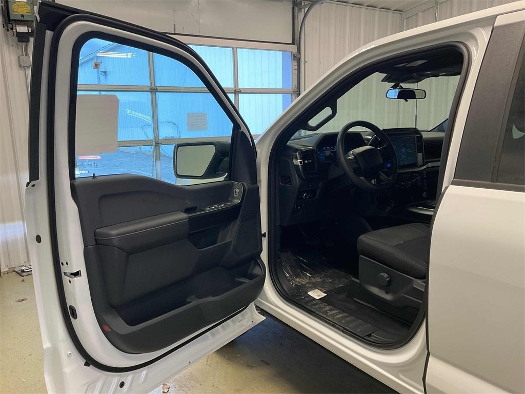 new 2025 Ford F-150 car, priced at $47,868