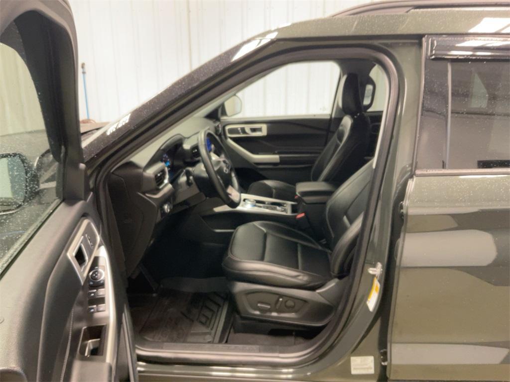 used 2023 Ford Explorer car, priced at $35,000