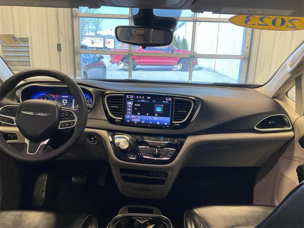 used 2023 Chrysler Pacifica car, priced at $23,750