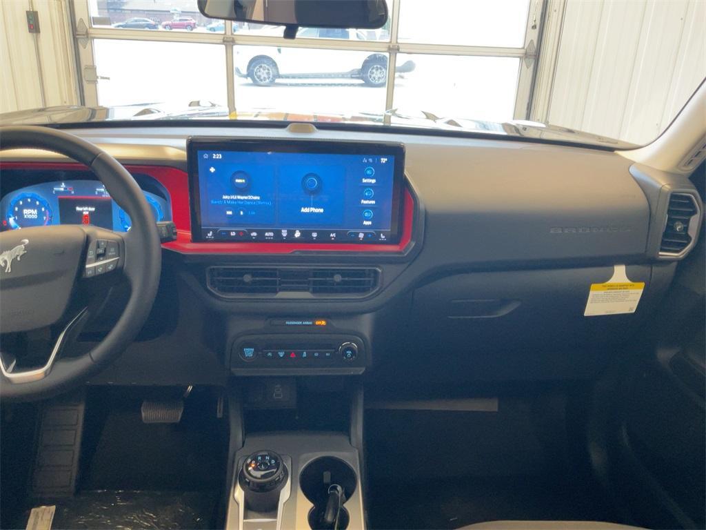 new 2025 Ford Bronco Sport car, priced at $35,423