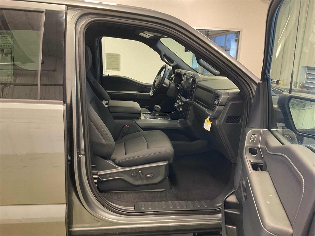 new 2025 Ford F-150 car, priced at $57,533