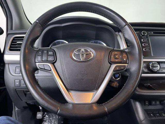 used 2019 Toyota Highlander car, priced at $17,485