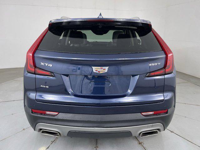 used 2022 Cadillac XT4 car, priced at $28,999