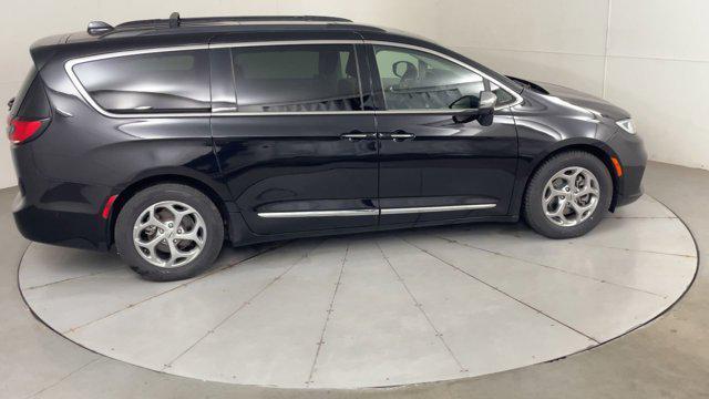 used 2022 Chrysler Pacifica car, priced at $21,999