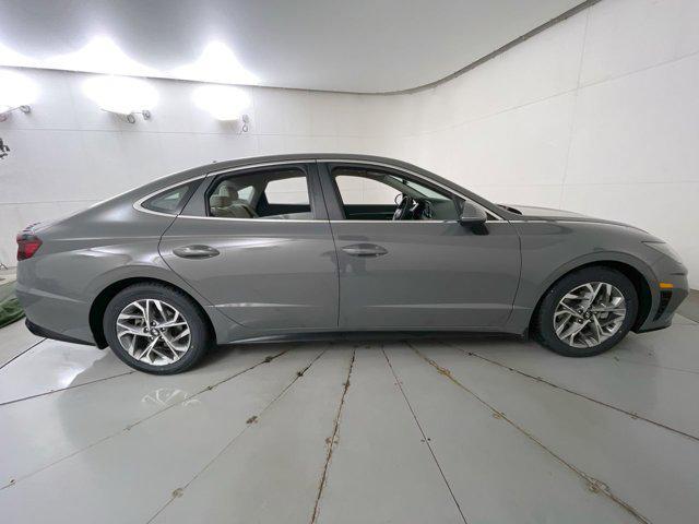 used 2022 Hyundai Sonata car, priced at $17,599