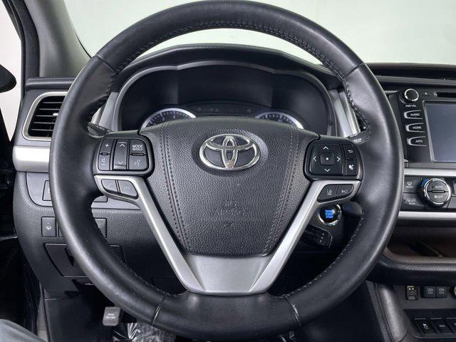 used 2017 Toyota Highlander car, priced at $21,799