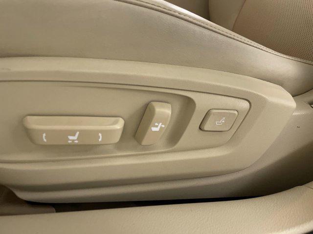 used 2015 Lexus ES 350 car, priced at $16,999