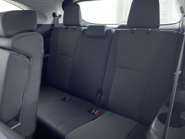 used 2024 Toyota Highlander car, priced at $28,999