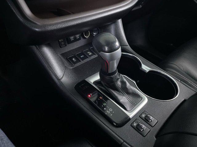used 2018 Toyota Highlander car, priced at $21,985