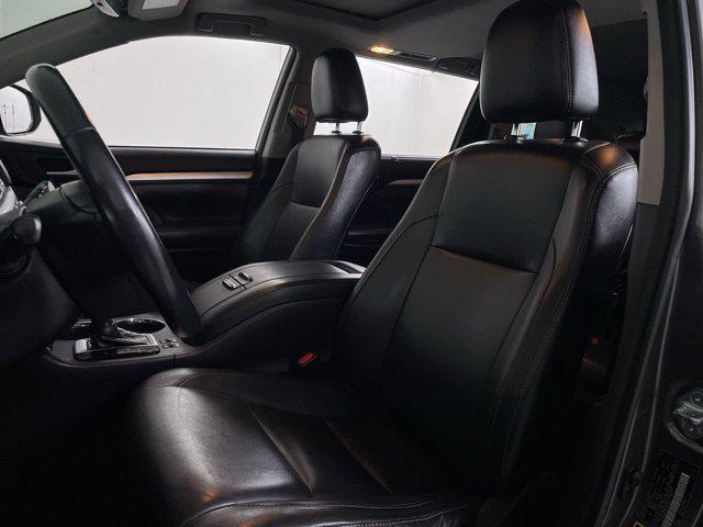 used 2018 Toyota Highlander car, priced at $21,985