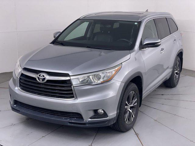 used 2016 Toyota Highlander car, priced at $21,299