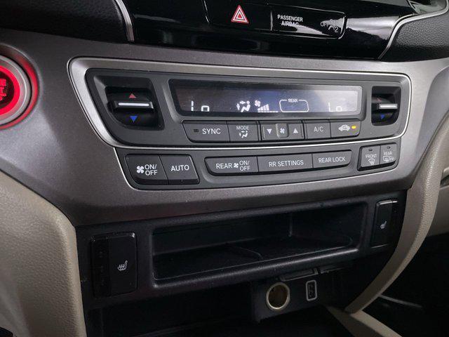 used 2021 Honda Pilot car, priced at $20,999