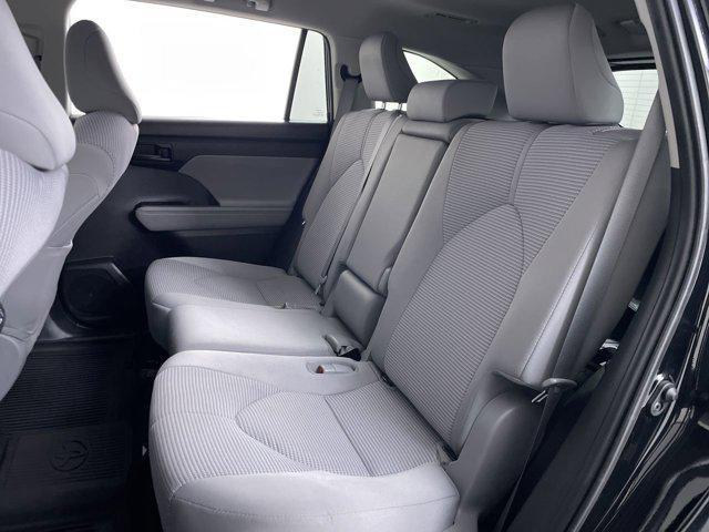 used 2022 Toyota Highlander car, priced at $29,499