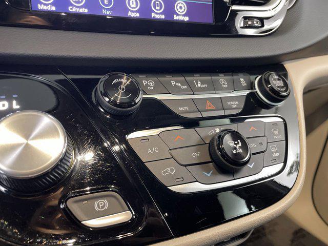 used 2020 Chrysler Pacifica car, priced at $19,399