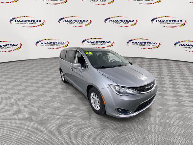 used 2020 Chrysler Pacifica car, priced at $19,399