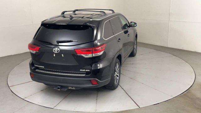 used 2019 Toyota Highlander car, priced at $26,999