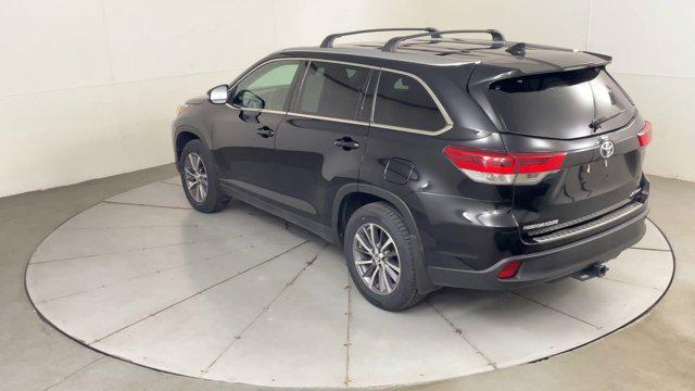 used 2019 Toyota Highlander car, priced at $26,999