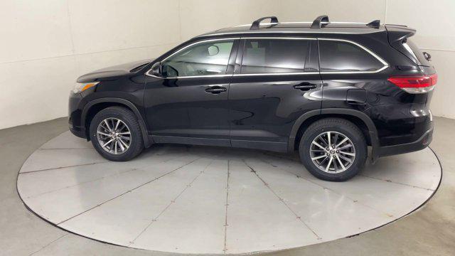 used 2019 Toyota Highlander car, priced at $26,999