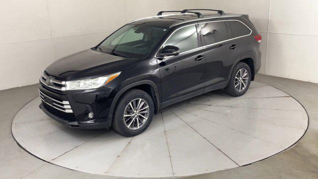 used 2019 Toyota Highlander car, priced at $26,999