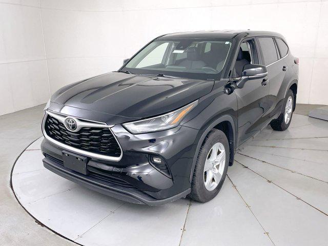 used 2023 Toyota Highlander car, priced at $30,799