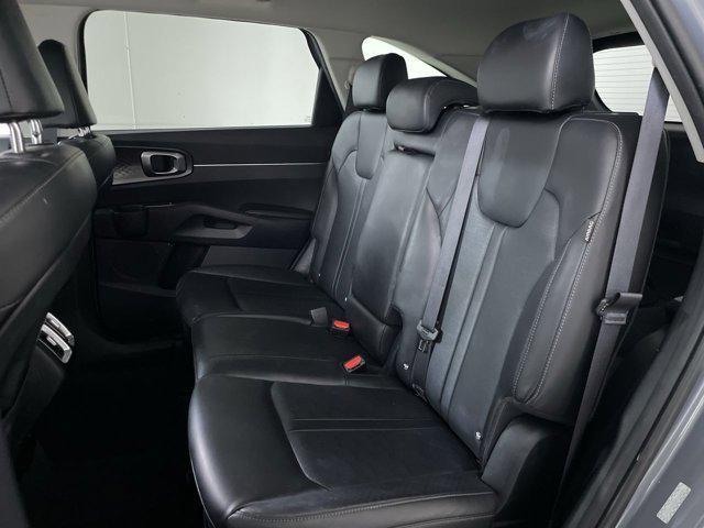 used 2024 Kia Sorento car, priced at $25,985