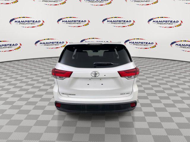 used 2018 Toyota Highlander car, priced at $21,499