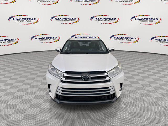 used 2018 Toyota Highlander car, priced at $21,499
