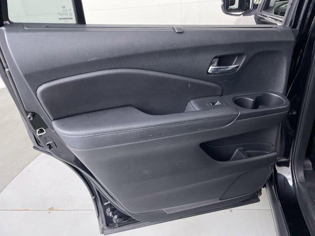 used 2022 Honda Pilot car, priced at $27,799