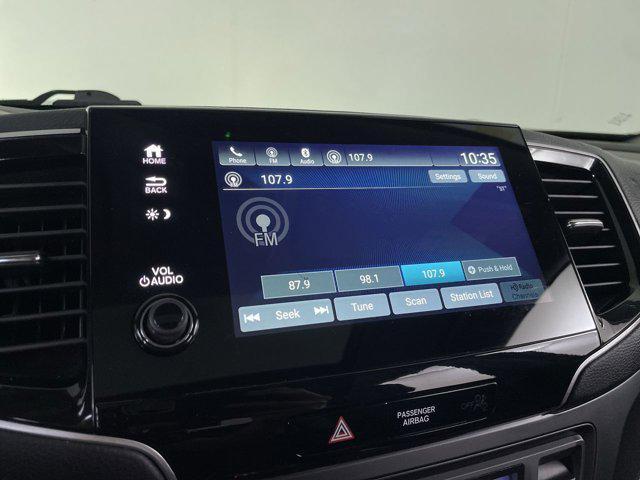 used 2022 Honda Pilot car, priced at $27,799