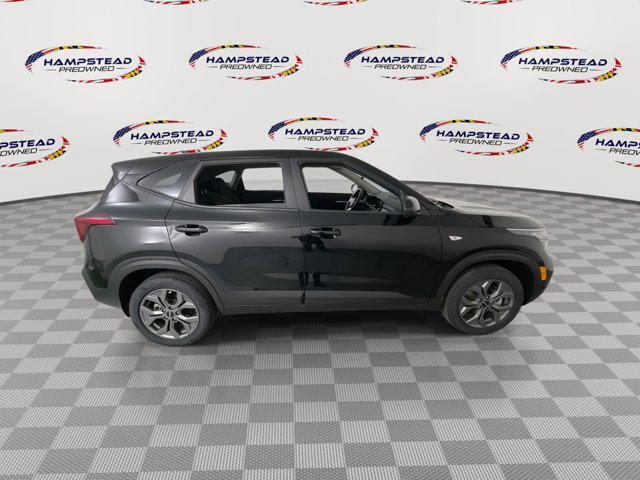 used 2024 Kia Seltos car, priced at $19,999