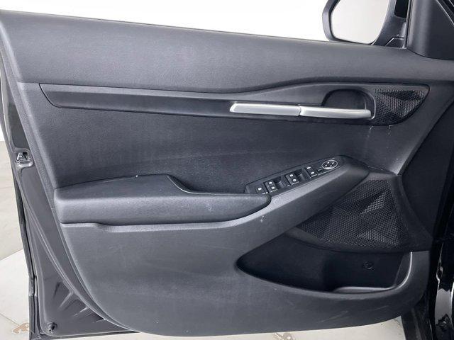 used 2024 Kia Seltos car, priced at $19,999