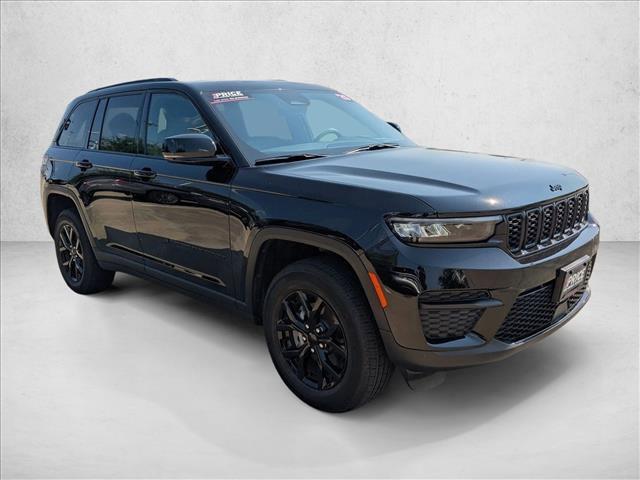 used 2025 Jeep Grand Cherokee car, priced at $39,871