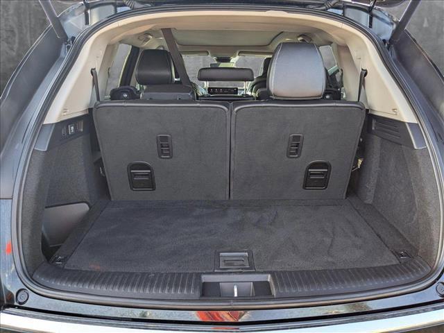used 2022 Acura MDX car, priced at $39,985