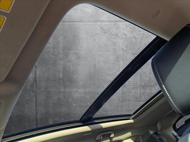 used 2022 Acura MDX car, priced at $39,985