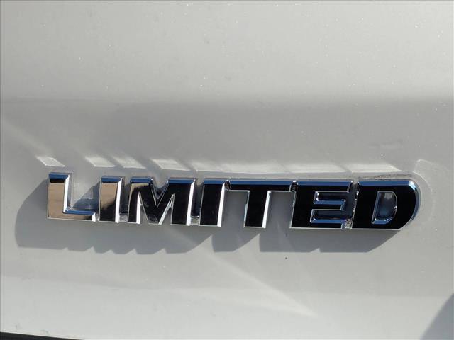 used 2016 Toyota Highlander car, priced at $21,398