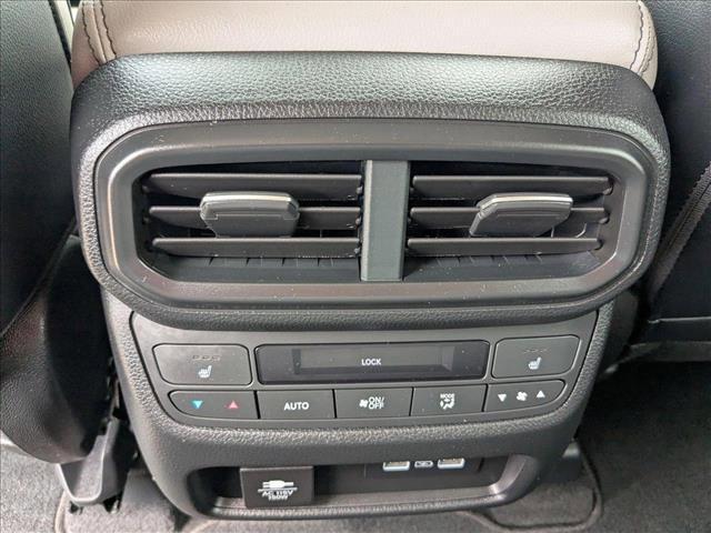 used 2023 Honda Pilot car, priced at $40,991