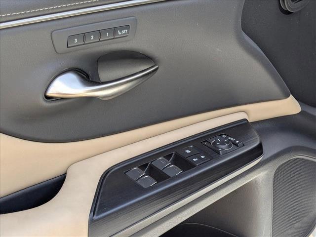 used 2021 Lexus ES 350 car, priced at $35,591