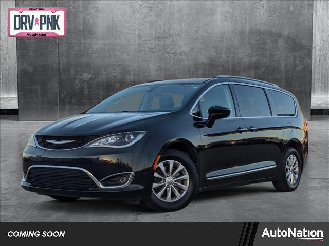 used 2018 Chrysler Pacifica car, priced at $15,491