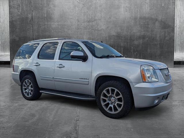 used 2014 GMC Yukon car, priced at $14,493